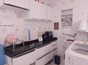 Apartamento mobiliado na praia